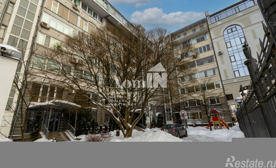 Продажа 3-комн квартиры на вторичном рынке улица Лидии Зверевой