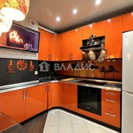 Продажа 3-комн квартиры на вторичном рынке ул Бирюлёвская,  д. 47,  к. 1