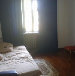 Продажа 2-комн квартиры на вторичном рынке Раздельный проспект,  д. 42