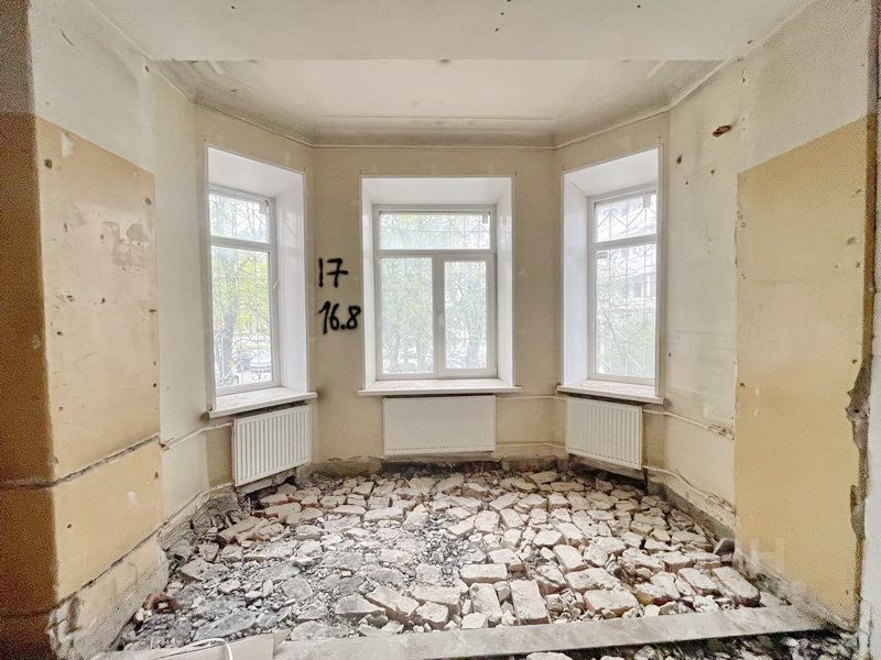 Продажа студии улица Зои и Александра Космодемьянских, 36А