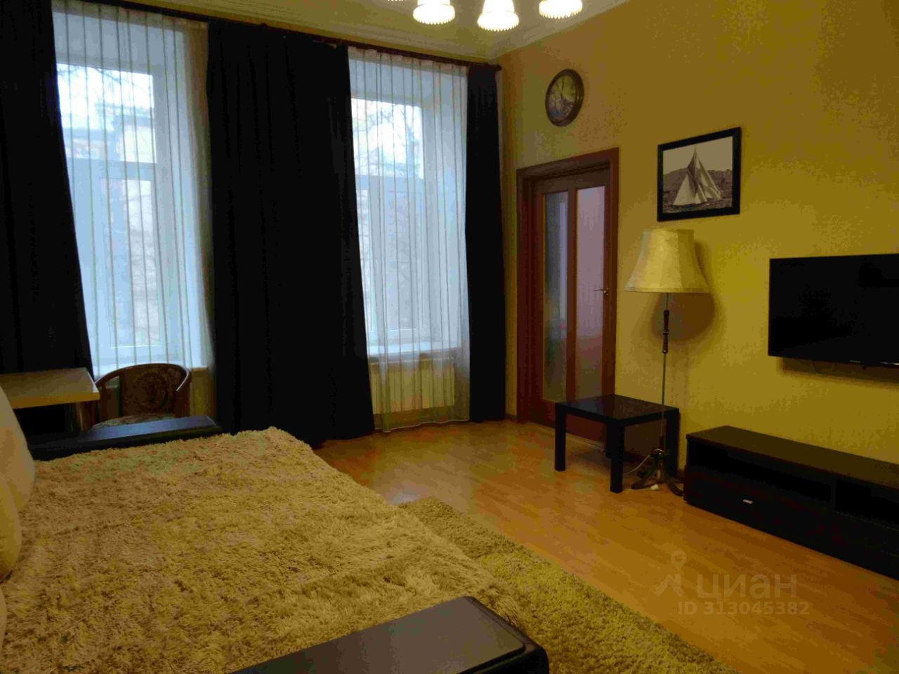 Продажа 2-комн квартиры на вторичном рынке улица Блохина, 4