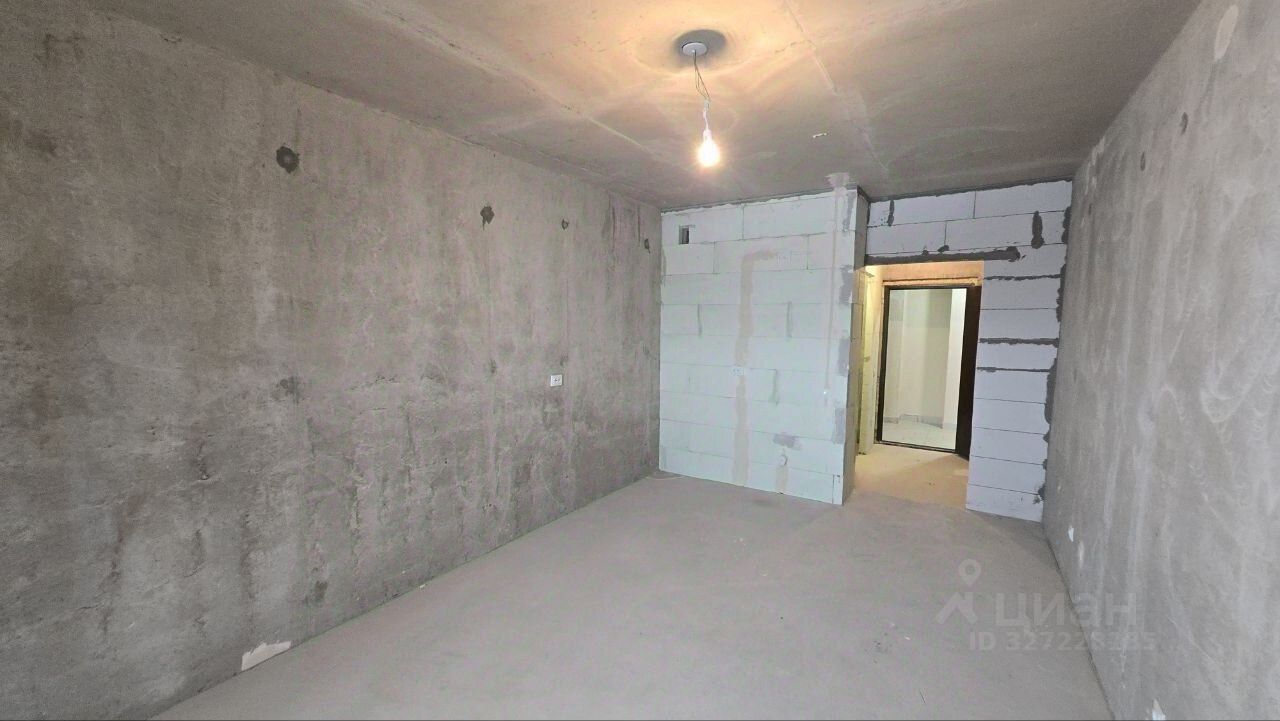 Продажа 1-комн квартиры на вторичном рынке д. Куттузи, улица Уланская,  д. 1