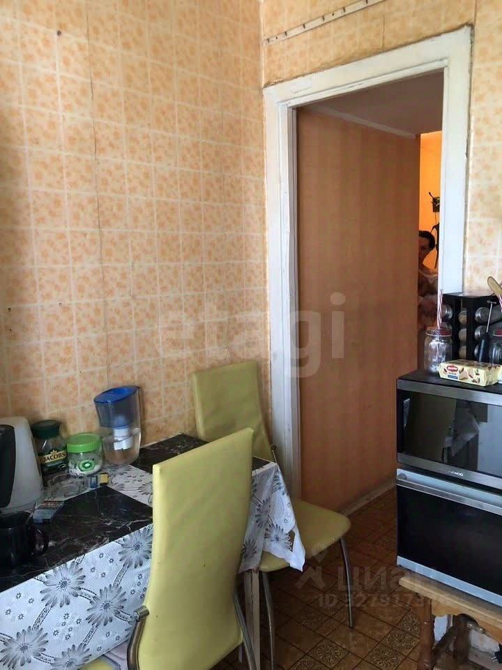 Продажа 2-комн квартиры на вторичном рынке Перовская улица, 38К1