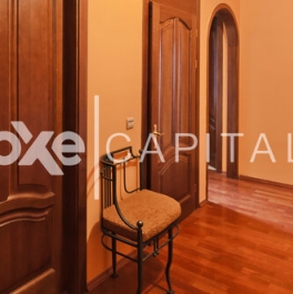 Продажа 3-комн квартиры на вторичном рынке Гагаринский переулок