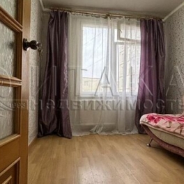 Продажа 3-комн квартиры на вторичном рынке Новаторов б-р,  д. 47