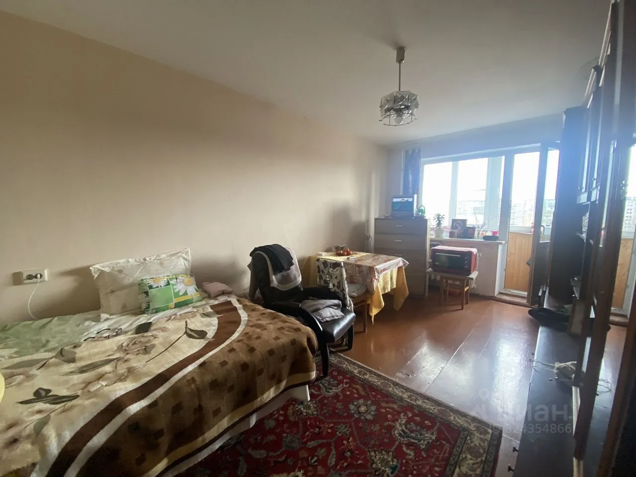 Продажа 2-комн квартиры на вторичном рынке Ломоносов, улица Жоры Антоненко, 12
