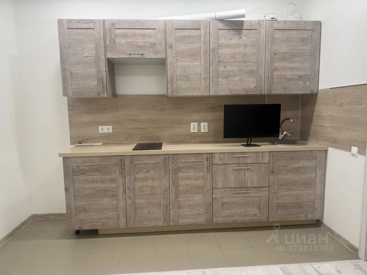 Продажа 2-комн квартиры на вторичном рынке Большая Филевская улица, 3к3