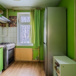 Продажа 4-комн квартиры на вторичном рынке Трамвайный пр-кт,  д. 19 к2