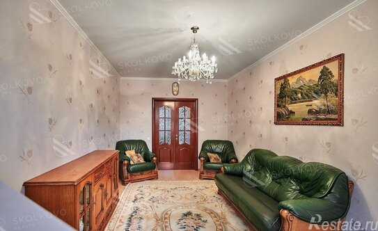 Продажа 4-комн квартиры на вторичном рынке Тропарёвская улица