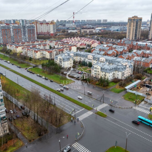 2-комн квартира пр-кт Сизова,  д. 25