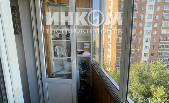 Продажа 1-комн квартиры на вторичном рынке улица Дыбенко,  д. 14 к3