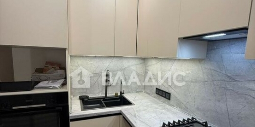 3-комн квартира Знаменская улица,  д. 19