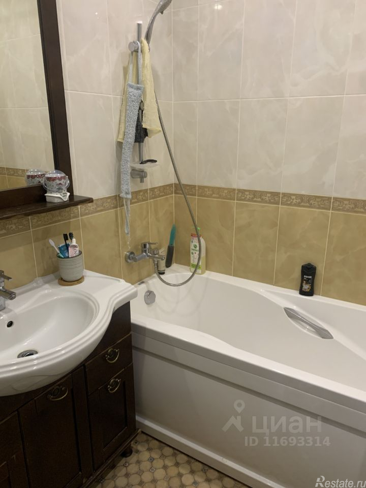 Продажа 2-комн квартиры на вторичном рынке Щелково г, Талсинская ул,  д. 23