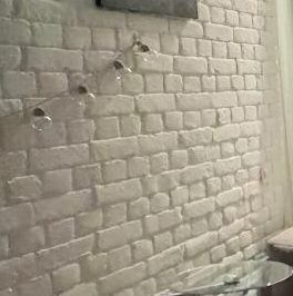 Продажа 3-комн квартиры на вторичном рынке 8-я Васильевского острова линия, 85