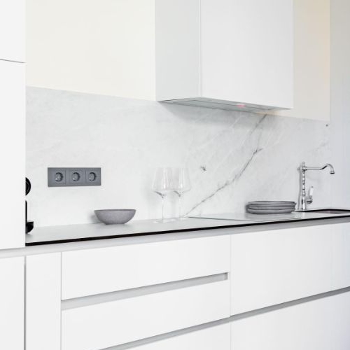 2-комн квартира улица Лабутина, 3