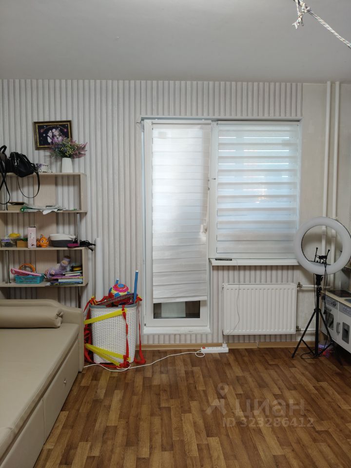 Продажа 1-комн квартиры на вторичном рынке пос. Бугры, улица Школьная, 6к3