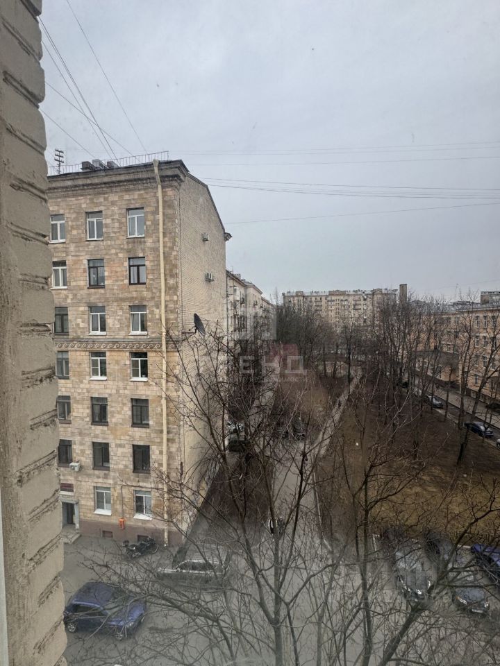 Продажа 3-комн квартиры на вторичном рынке Ленинский проспект, 159