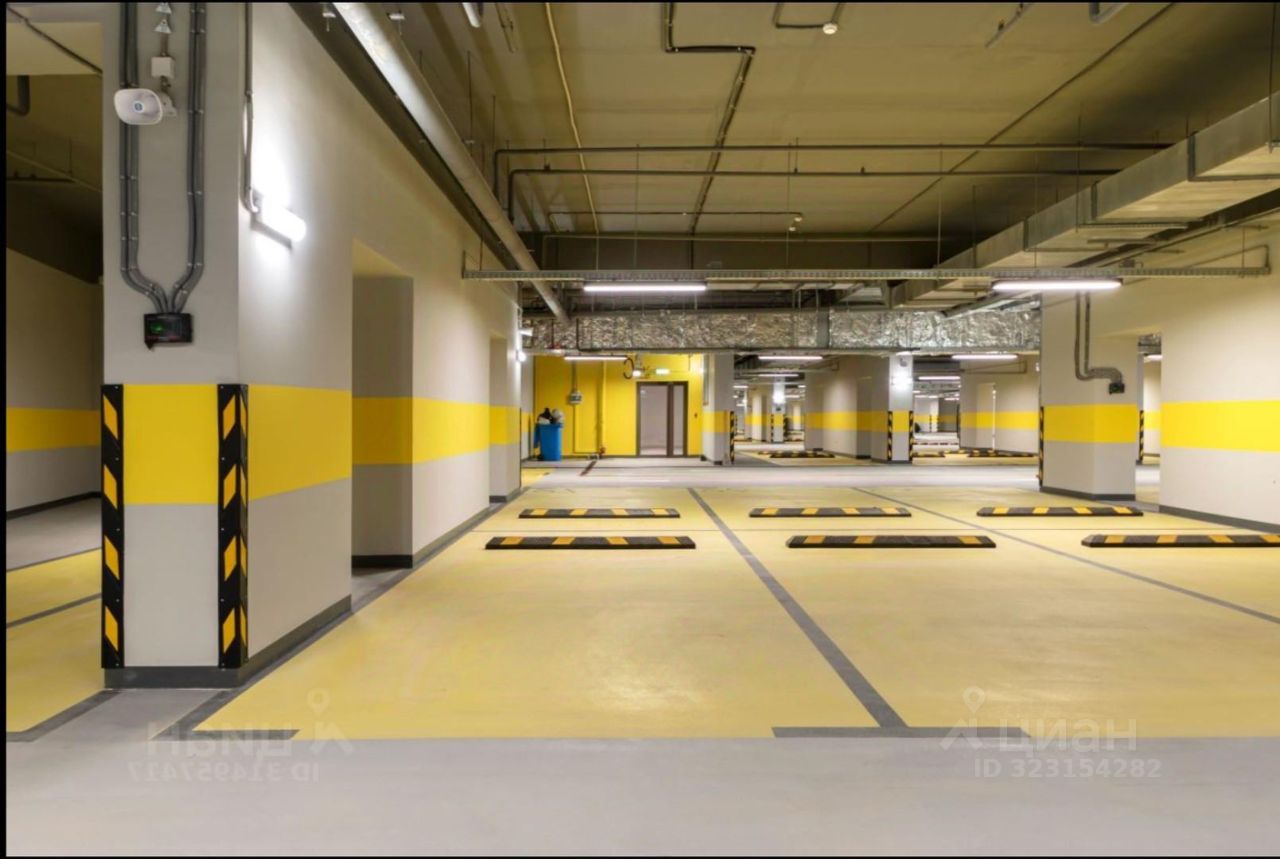 Продажа 4-комн квартиры на вторичном рынке Дружинниковская улица, 15