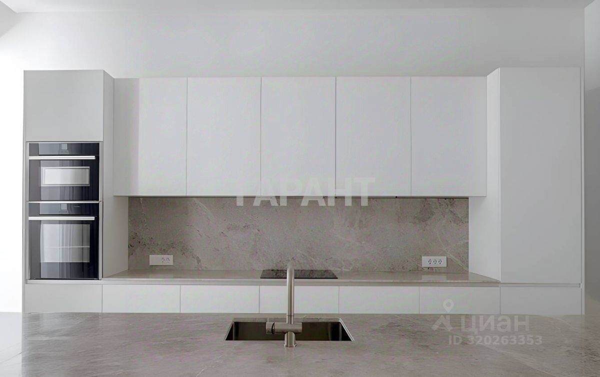 Продажа 3-комн квартиры на вторичном рынке улица Большая Полянка, 9С1