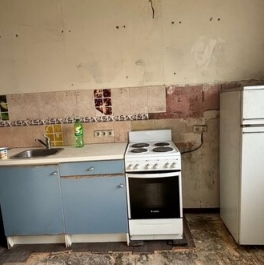 Продажа 3-комн квартиры на вторичном рынке ул Генерала Кузнецова,  д. 12