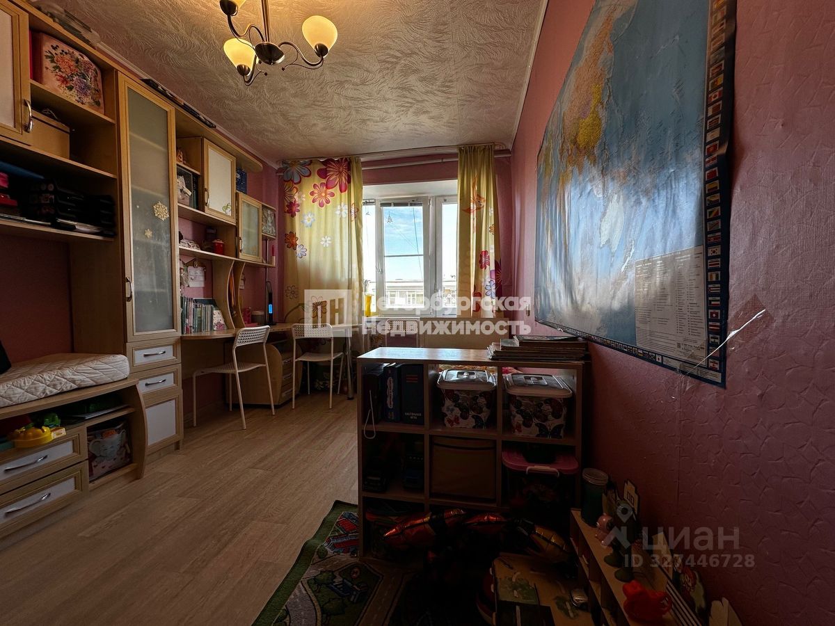 Продажа комнаты Ломоносов, улица Красного Флота, 6а
