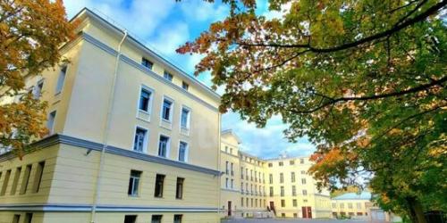 4-комн квартира Пушкин г, Захаржевская ул,  д. 14