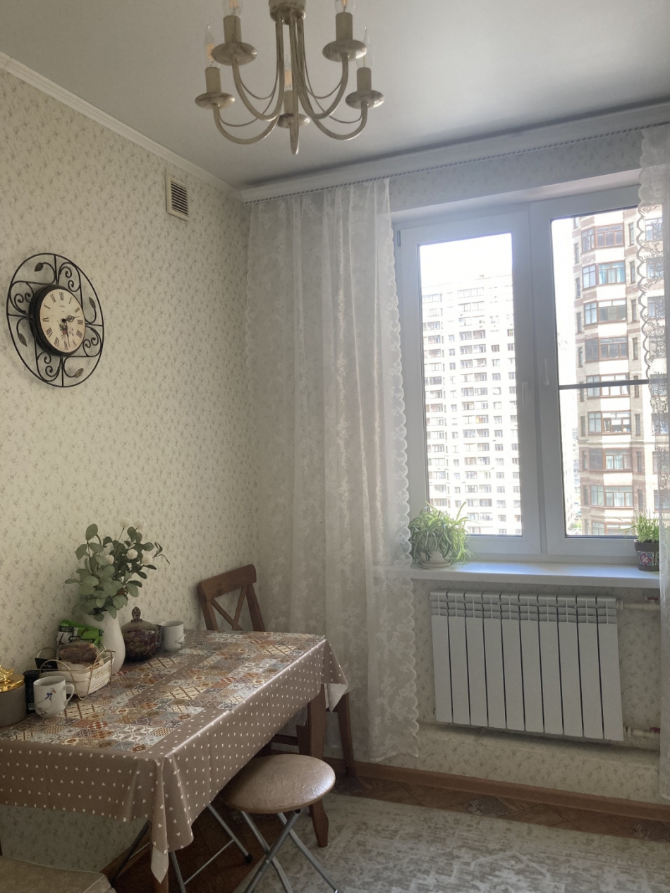 Продажа 2-комн квартиры на вторичном рынке Раменское г., Северное ш., 16а