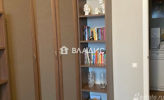 Продажа 2-комн квартиры на вторичном рынке ул Лётчика Грицевца,  д. 5,  к. 1