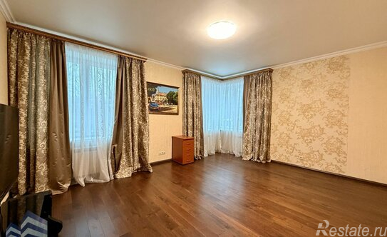 Продажа 3-комн квартиры на вторичном рынке Реутов, ул Победы,  д. 15,  к. 1