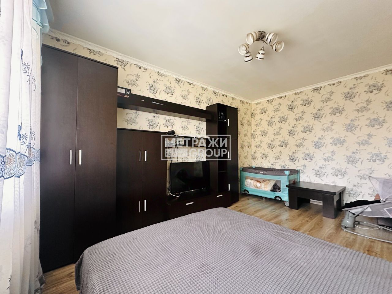 Продажа 1-комн квартиры на вторичном рынке Свердловский пгт, улица Строителей, 6