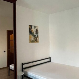 Продажа 2-комн квартиры на вторичном рынке Красная горка, Весенняя улица,  д. 16