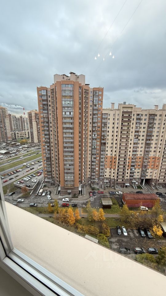 Аренда 1-комн квартиры на вторичном рынке Комендантский проспект, 53к4