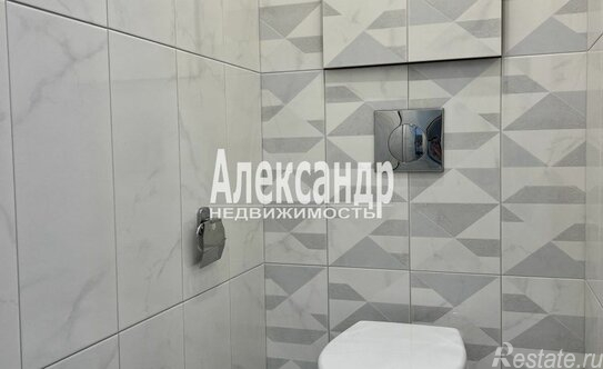 Продажа 1-комн квартиры на вторичном рынке Комендантский пр-кт,  д. 59,  к. 1