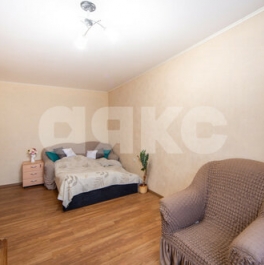 Продажа 1-комн квартиры на вторичном рынке Совхозная улица,  д. 8