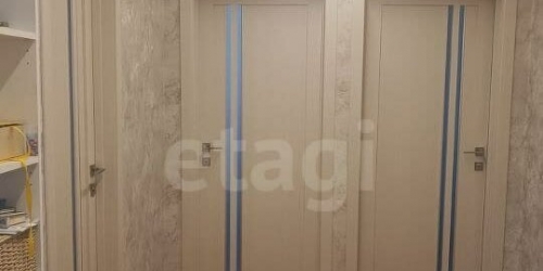 3-комн квартира улица Авиаторов,  д. 20