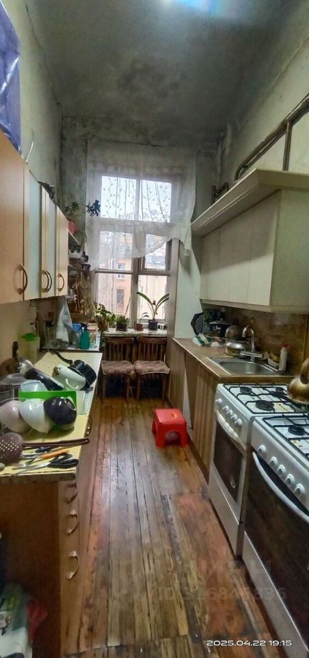 Продажа комнаты Загородный проспект, 42