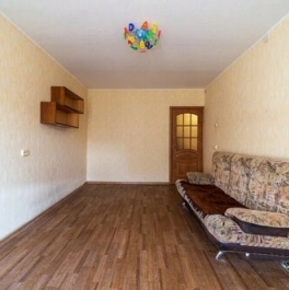 Продажа 3-комн квартиры на вторичном рынке улица Лёни Голикова,  д. 47 к3