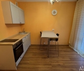 Продать Квартиры вторичка улица Корнея Чуковского  5 к2 