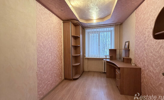 Продажа 2-комн квартиры на вторичном рынке Звёздочка, Октябрьская улица,  д. 1