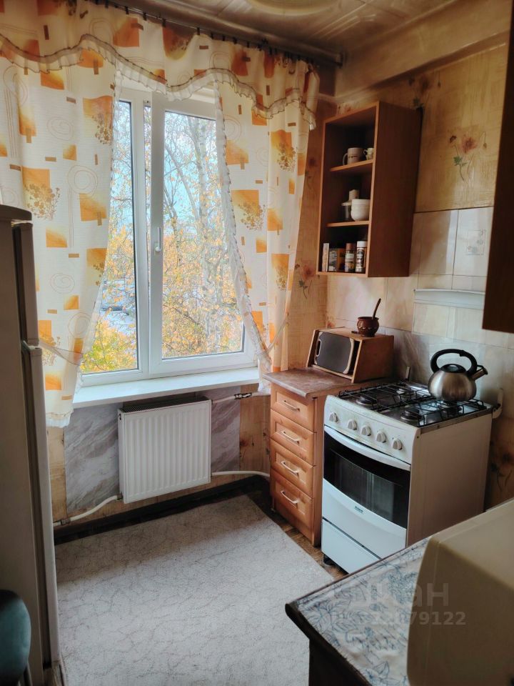 Продажа 2-комн квартиры на вторичном рынке улица Генерала Симоняка, 5