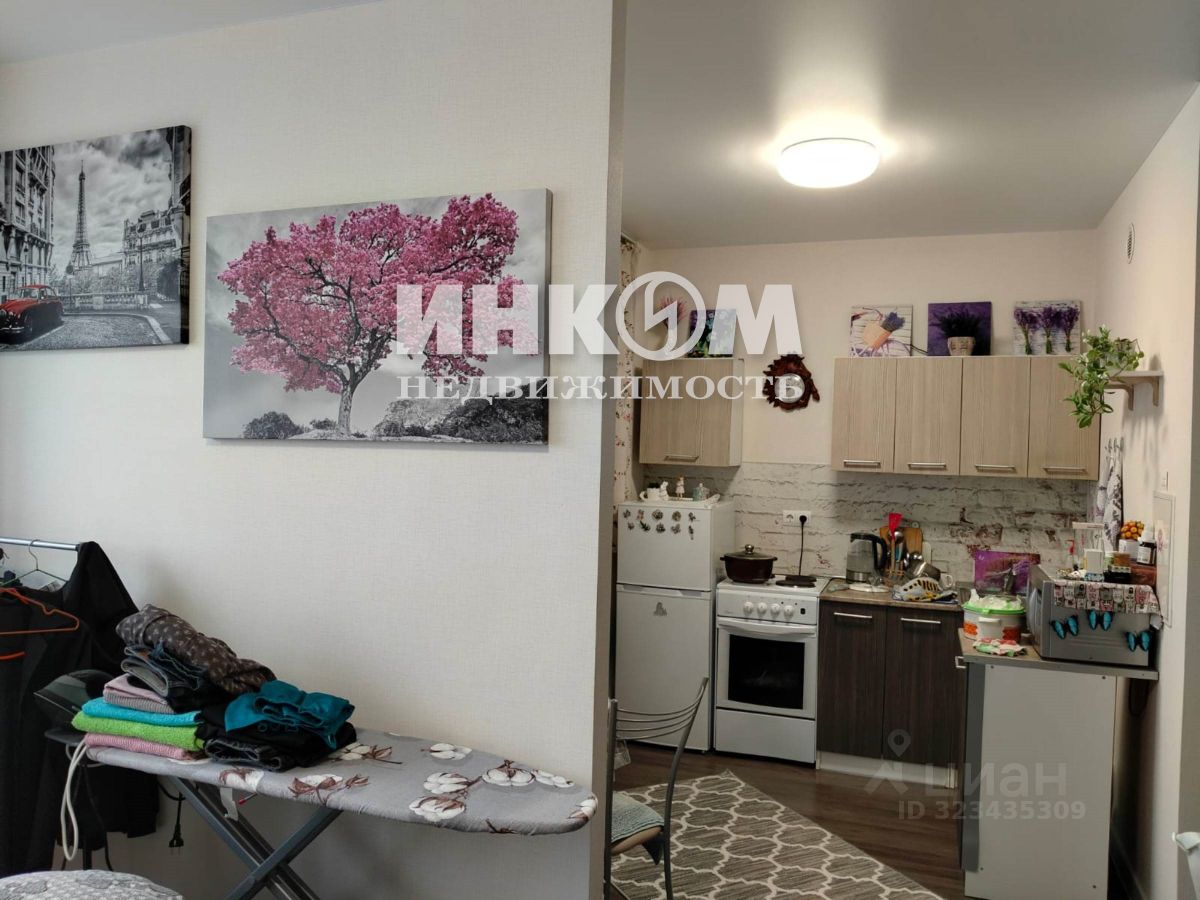 Продажа 1-комн квартиры на вторичном рынке улица Харлампиева, 44