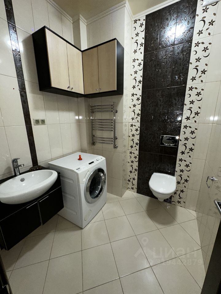 Продажа 3-комн квартиры на вторичном рынке улица Большие Каменщики, 2