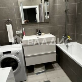 Продажа 2-комн квартиры на вторичном рынке Коммунарка п, Липовый Парк ул,  д. 8,  к. 1