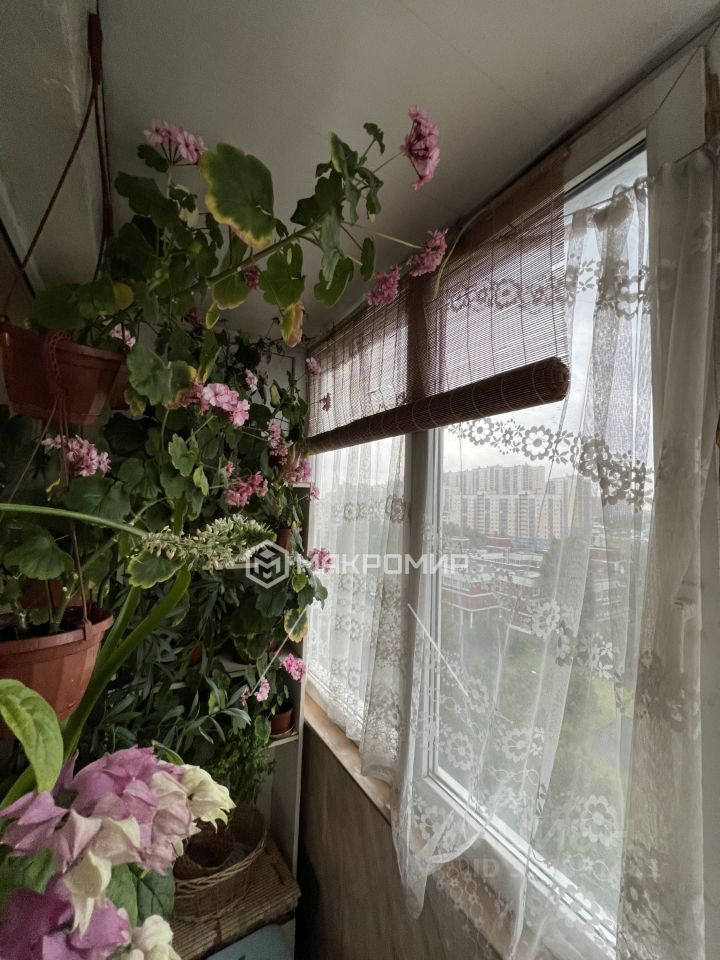 Продажа 2-комн квартиры на вторичном рынке Искровский проспект, 3к2Д