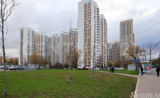 Продажа 4-комн квартиры на вторичном рынке ул Академика Королева,  д. 8,  к. 2