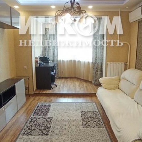 3-комн квартира улица Самуила Маршака,  д. 18