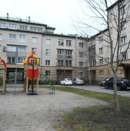 Продажа 3-комн квартиры на вторичном рынке Пушкин г, Петербургское ш ,  д. 8,  к. 2