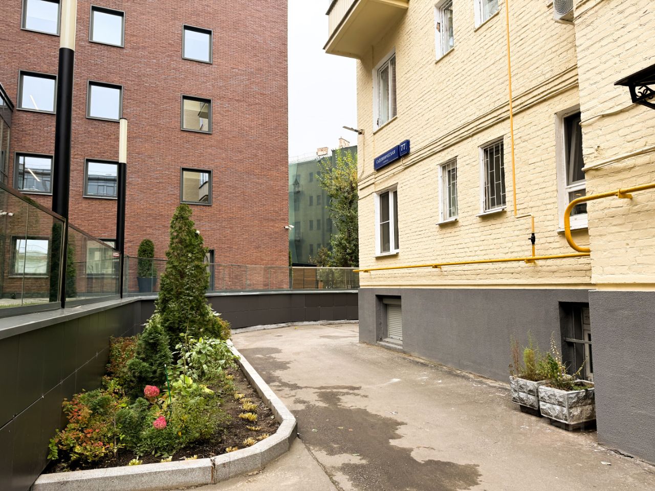 Продажа студии Садовническая улица, 77С2