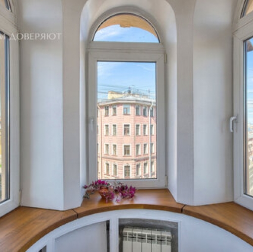 4-комн квартира Большой ПС пр-кт,  д. 13/4