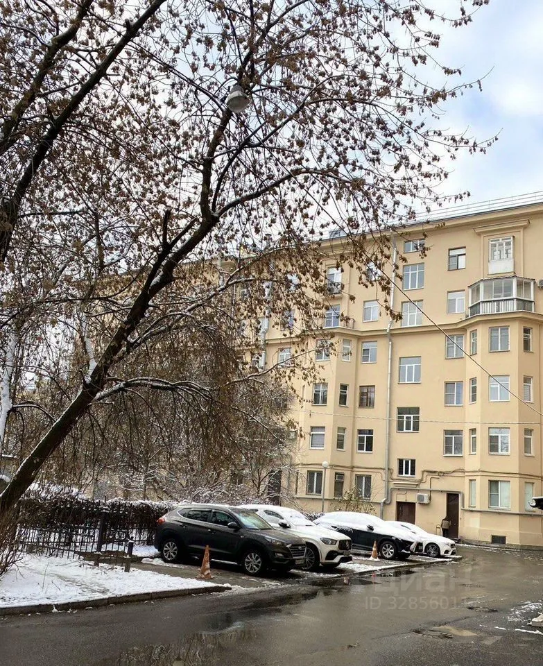 Продажа 3-комн квартиры на вторичном рынке Московский проспект, 198